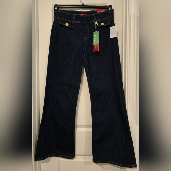 GUESS Women's Annie Mid-Rise Flare Jeans With Gold Rose Pins - Picture 1 of 8